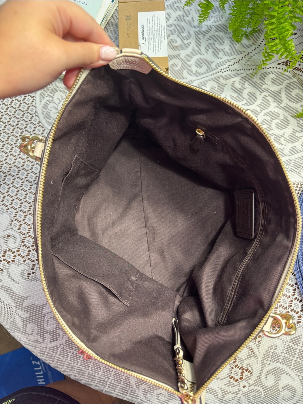 Coach Purse - Picture 6 of 7